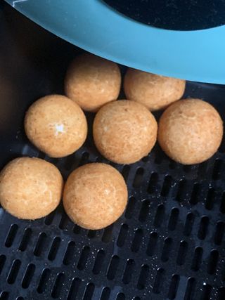 가치식탁 리얼쫀득치즈볼 — 5점을 준 리뷰어가 2021년 2월 올린 사용 사진