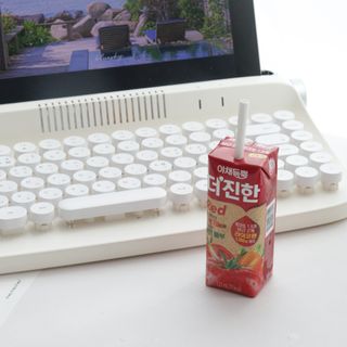 [롯데칠성] 야채듬뿍 더'진한 [롯데칠성] 야채는 이제 COLORFULL! 야채듬뿍  더 진한 레드 4개 +퍼플 4개 (총 8개) — 5점을 준 리뷰어가 2023년 6월 올린 사용 사진