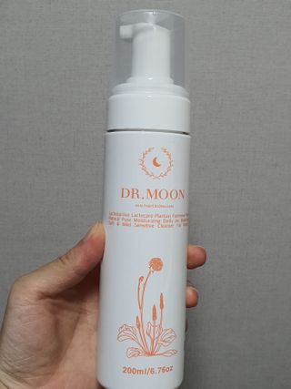 MF프리 [닥터문] 유산균 락토케어 질경초 여성청결제 200ml (폼타입) — 5점을 준 리뷰어가 2022년 7월 올린 사용 사진