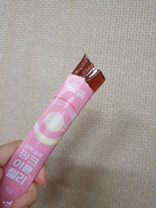 [인디닥터] 면역 생생 핑크 이뮨 젤리 — 5점을 준 리뷰어가 2022년 4월 올린 사용 사진
