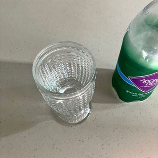 몽베스트 Montbest with Sparkling water Plain 20병 — 5점을 준 리뷰어가 2022년 8월 올린 사용 사진