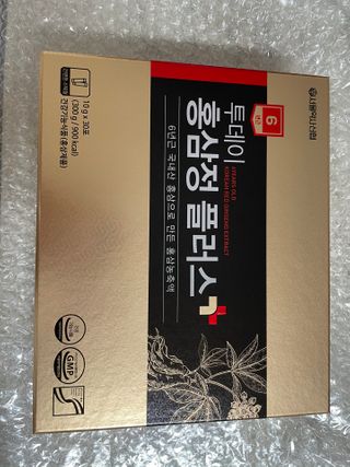 서울약사신협_투데이홍삼정플러스스틱_10g x 30포 — 5점을 준 리뷰어가 2021년 3월 올린 사용 사진