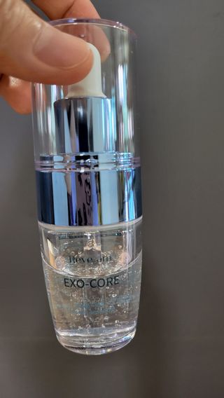 나우 [리브엠] 화해 1등 수분앰플 , 엑소코어 워터풀 텐션 앰플 — 5점을 준 리뷰어가 2023년 8월 올린 사용 사진