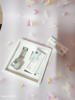 [유니자르] COSDIY  샘플 키트 + 엘라스틴 저분자 콜라겐 파우더 — 4점을 준 리뷰어가 2021년 11월 올린 사용 사진