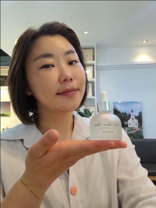브에노 파리퀸 윌 페이스 오일 — 5점을 준 리뷰어가 2021년 6월 올린 사용 사진