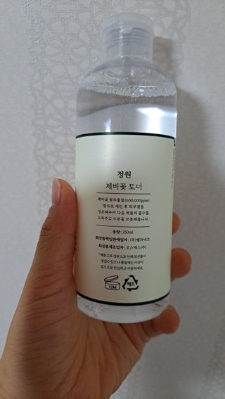 정원 제비꽃 토너 — 5점을 준 리뷰어가 2021년 8월 올린 사용 사진