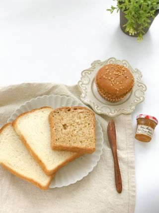 롯데제과 Vbread 포카치아식빵1개 + 미니식빵 1개 + 머핀 2개 세트 — 4점을 준 리뷰어가 2021년 9월 올린 사용 사진