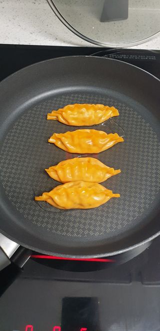 한만두 진한 해물맛 짬뽕만두 1kg — 5점을 준 리뷰어가 2021년 4월 올린 사용 사진