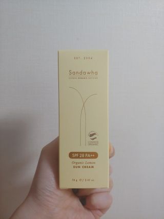 스킨큐어 산다화 유기농 레몬썬크림 — 5점을 준 리뷰어가 2021년 7월 올린 사용 사진