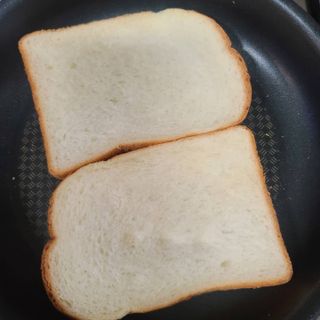 롯데제과 Vbread 포카치아식빵1개 + 미니식빵 1개 + 머핀 2개 세트 — 4.5점을 준 리뷰어가 2021년 9월 올린 사용 사진