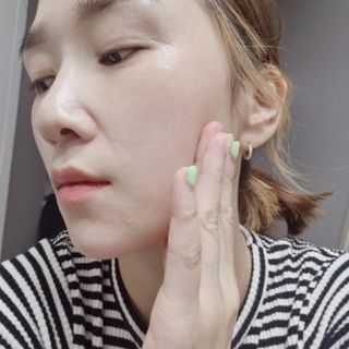 렉스리 닥터 올인원 세럼 Rexri Dr.All-in-one Serum — 4점을 준 리뷰어가 2022년 7월 올린 사용 사진