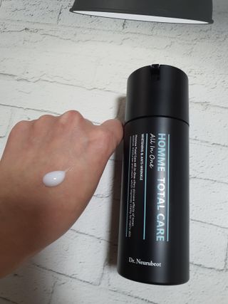 Dr.느루벗 느루벗 옴므 토탈 케어 올인원 118ml 남자 남성 스킨 로션 에센스 크림 화장품 — 3점을 준 리뷰어가 2021년 4월 올린 사용 사진
