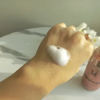 아이디플라코스메틱 아이디 브이로직 프로그램 [마이너스 필링토너+플러스 크림SET] — 5점을 준 리뷰어가 2022년 2월 올린 사용 사진