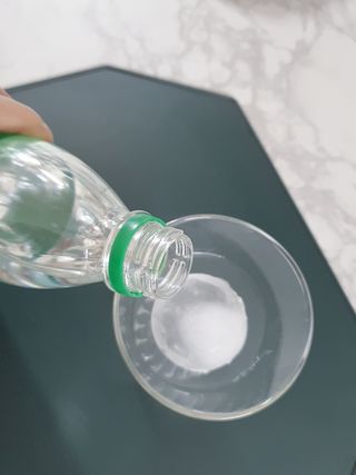 몽베스트 Montbest with Sparkling water Plain 20병 — 5점을 준 리뷰어가 2021년 11월 올린 사용 사진