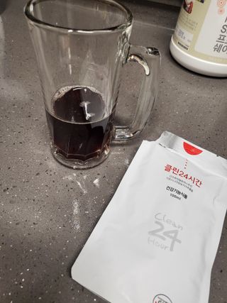 클린24시간 1BOX(5포) + 전용보틀(500ml) — 5점을 준 리뷰어가 2022년 10월 올린 사용 사진