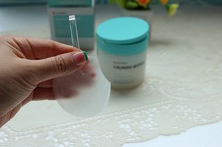 리더스코스메틱 리더스 카밍 바이오틱스 퀵 수딩 패드 — 5점을 준 리뷰어가 2022년 5월 올린 사용 사진