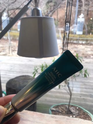 [NEW 탄력유턴 아이크림] AHC 유스 래스팅 리얼 아이크림 포 페이스 — 5점을 준 리뷰어가 2021년 2월 올린 사용 사진