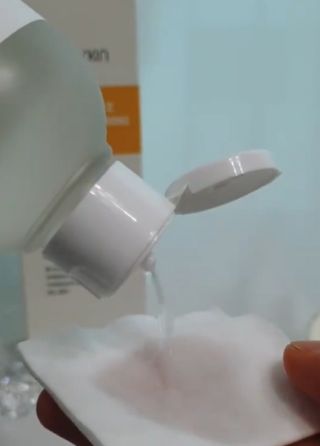 나나스킨 캐모마일아쿠아수딩토너 — 5점을 준 리뷰어가 2021년 7월 올린 사용 사진