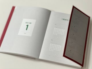 리훈 2023년 아이라이크 모눈 다이어리 미니달력 세트 — 5점을 준 리뷰어가 2022년 12월 올린 사용 사진