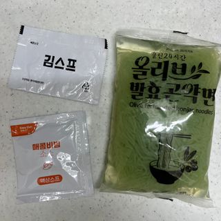 클린24시간 올리브 발효곤약면 찰비빔면 1세트-(3봉) — 4점을 준 리뷰어가 2023년 12월 올린 사용 사진