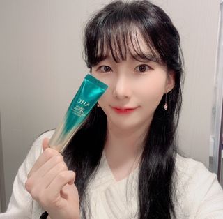 [NEW 탄력유턴 아이크림] AHC 유스 래스팅 리얼 아이크림 포 페이스 — 5점을 준 리뷰어가 2021년 3월 올린 사용 사진