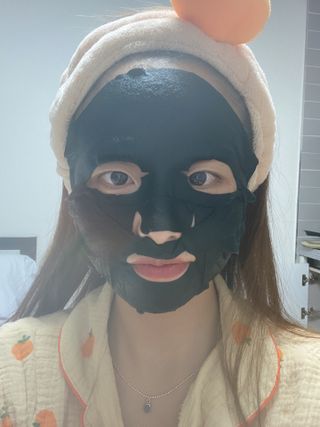 아노브코스메틱스 리커버 마스크팩 — 5점을 준 리뷰어가 2021년 11월 올린 사용 사진