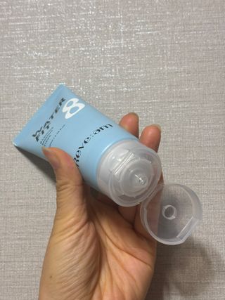 나우_ [리브엠]피부 속부터 겹겹이, 촘촘하게! 워터핏8중 수분착붙 크림 — 5점을 준 리뷰어가 2025년 1월 올린 사용 사진
