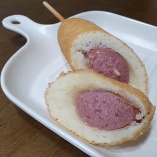 오마뎅 한우핫도그 — 5점을 준 리뷰어가 2021년 5월 올린 사용 사진
