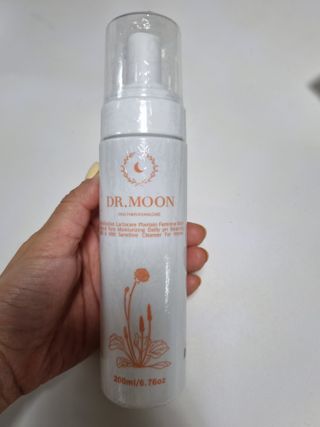 MF프리 [닥터문] 유산균 락토케어 질경초 여성청결제 200ml (폼타입) — 5점을 준 리뷰어가 2022년 7월 올린 사용 사진