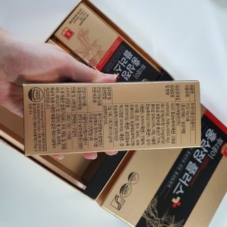 서울약사신협_투데이홍삼정플러스스틱_10g x 30포 — 5점을 준 리뷰어가 2021년 2월 올린 사용 사진
