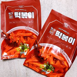 빨간키트 떡볶이 밀키트 2~3인분 매운맛 국물 떡볶이 만들기 쉬운 황금 레시피 분말 소스로 간편한 요리 — 5점을 준 리뷰어가 2021년 8월 올린 사용 사진