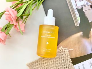 체르엠 스템앤셀 비타민 브라이트닝 에센스 30ml 1개 — 4.5점을 준 리뷰어가 2021년 8월 올린 사용 사진