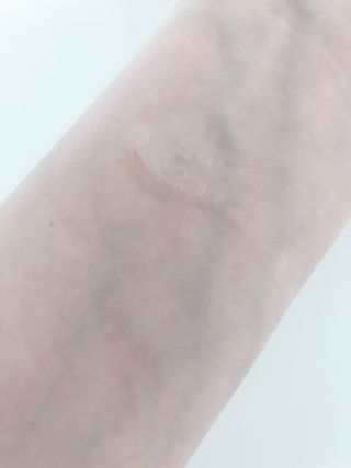 AYU25[아유트웬티파이브] 피부건강에 꼭 필요한 pH 약산성 와일드 로즈토너 — 5점을 준 리뷰어가 2021년 3월 올린 사용 사진