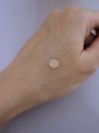 체르엠 스템앤셀 비타민 브라이트닝 에센스 30ml 1개 — 5점을 준 리뷰어가 2021년 10월 올린 사용 사진
