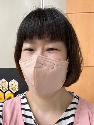 애니가드 셋업메베마스크 (대형 4컬러 + 중형 4컬러) — 5점을 준 리뷰어가 2022년 4월 올린 사용 사진