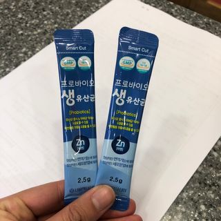 서울약사신협_프로바이오생유산균_2.5G x 100포 — 5점을 준 리뷰어가 2021년 1월 올린 사용 사진