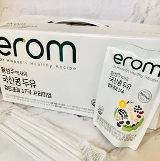 이롬 황성주 박사의 국산콩 두유 검은콩과 17곡 프리미엄 — 5점을 준 리뷰어가 2021년 5월 올린 사용 사진