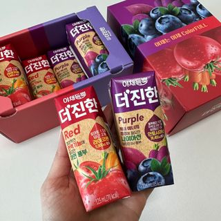 [롯데칠성] 야채듬뿍 더'진한 [롯데칠성] 야채는 이제 COLORFULL! 야채듬뿍  더 진한 레드 4개 +퍼플 4개 (총 8개) — 5점을 준 리뷰어가 2023년 6월 올린 사용 사진