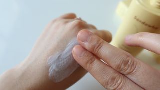 스킨큐어 산다화 유기농 레몬썬크림 — 4.5점을 준 리뷰어가 2022년 4월 올린 사용 사진