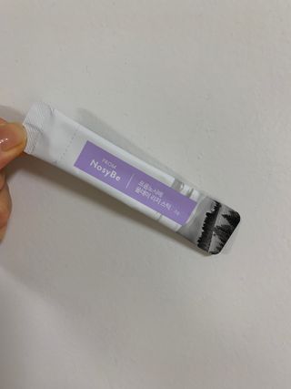 프롬노시베_이너뷰티 올데이 리지 스틱 — 5점을 준 리뷰어가 2021년 8월 올린 사용 사진