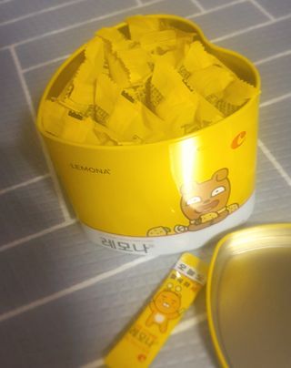 맛있는 비타민 습관 레모나 카카오프렌즈 에디션 — 5점을 준 리뷰어가 2021년 12월 올린 사용 사진