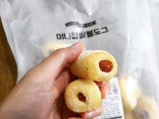 Dog&Ball 독앤볼 [Dog&Ball] 미니찹쌀볼도그 찹쌀치즈볼 — 5점을 준 리뷰어가 2021년 9월 올린 사용 사진