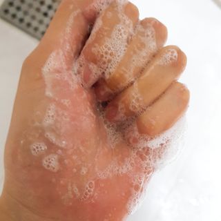 달리프 진저 베러 퍼퓸 탈모 완화 샴푸 1000ml 향 3종 — 5점을 준 리뷰어가 2021년 1월 올린 사용 사진