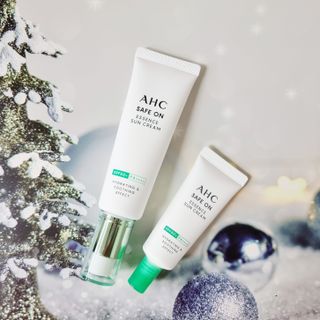 [AHC] 세이프온 에센스 선크림 올리브영 스페셜 증정 기획세트 — 4점을 준 리뷰어가 2022년 6월 올린 사용 사진