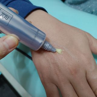 라이브용 [NEW_버진팜스 깨죽크림] 쓱- 바르면 잡티가 사라지는 광/톤/결 비타민크림 — 5점을 준 리뷰어가 2021년 11월 올린 사용 사진