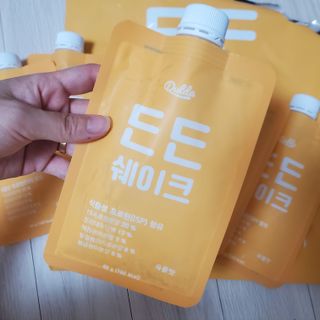 [덜다] 든든 식물성 단백질 쉐이크 40g X 7입 (곡물/딸기) — 5점을 준 리뷰어가 2023년 8월 올린 사용 사진