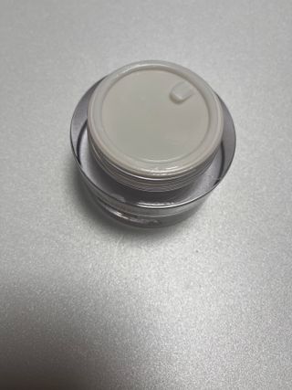 프리마인 바르기만 하면 철벽 스킨케어+24시간 마스크팩 효과. 셀라브 리제너레이팅 시스템 부스터+크림 세트 — 5점을 준 리뷰어가 2023년 4월 올린 사용 사진