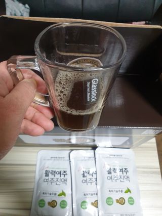 참유원 특허제조 활력 여주진액 여주즙 50포 — 5점을 준 리뷰어가 2022년 1월 올린 사용 사진