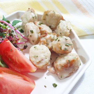 굽네몰 [굽네] 소스가 맛있는 닭가슴살 한입 볼 2종 — 4.5점을 준 리뷰어가 2021년 3월 올린 사용 사진