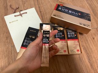 서울약사신협_투데이홍삼정플러스스틱_10g x 30포 — 4점을 준 리뷰어가 2021년 6월 올린 사용 사진
